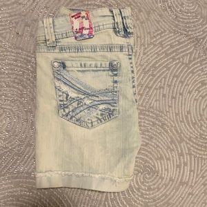 Juniors shorts size 3
